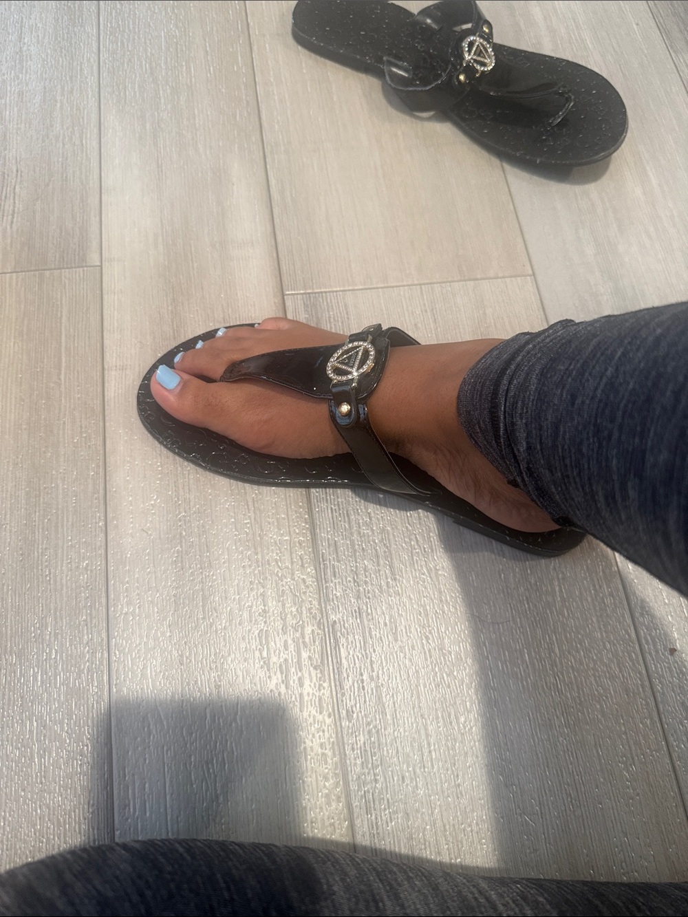 Guess Rhinestones Thong Sandals